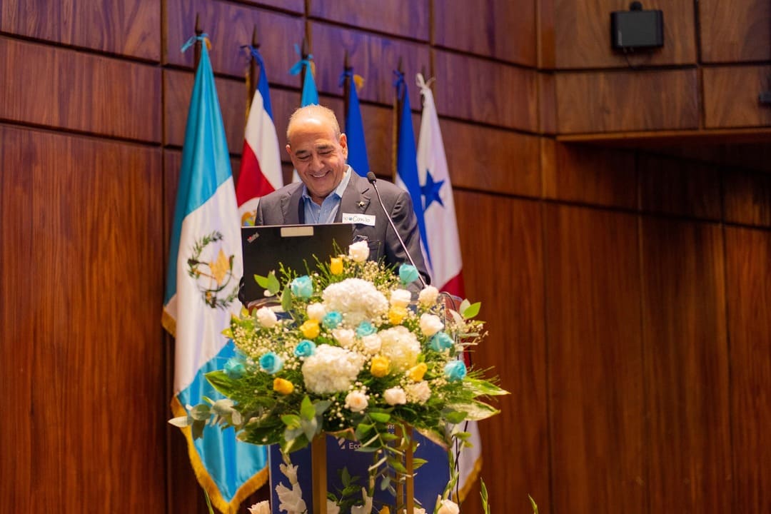 Ficohsa y su rol destacado en la formación de líderes con INCAE